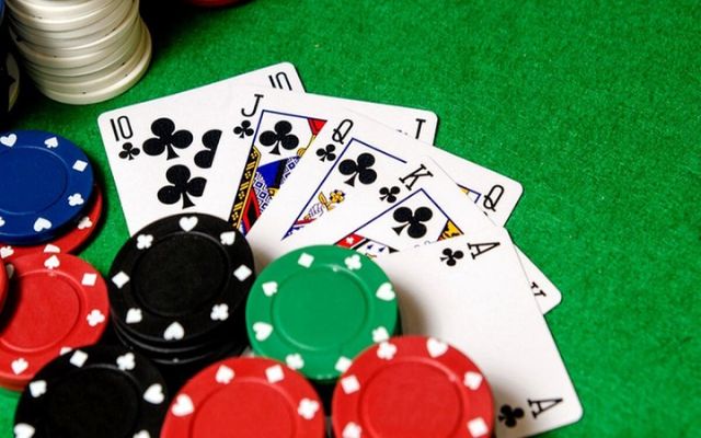 Poker sẽ sử dụng đến bộ bài 52 lá bài tây